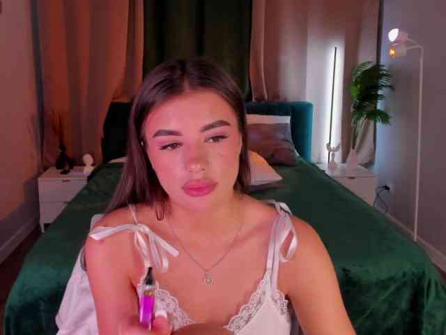 Alisha-Blakee webcam