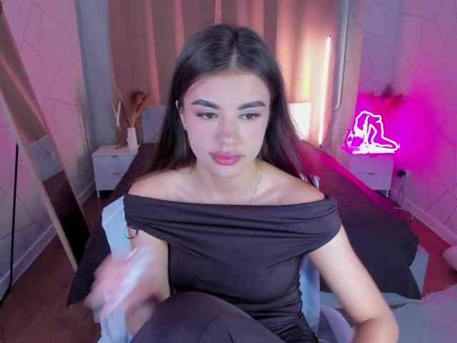 Alisha-Blakee webcam