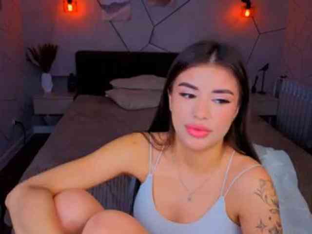 Alisha-Blakee webcam