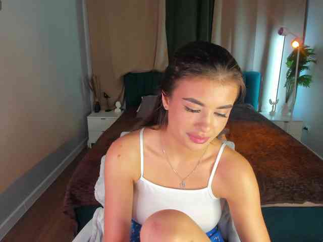 Alisha-Blakee webcam
