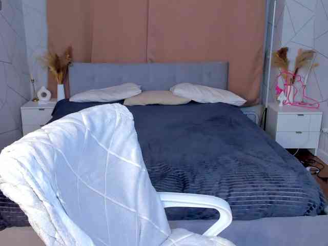 Alisha-Blakee webcam