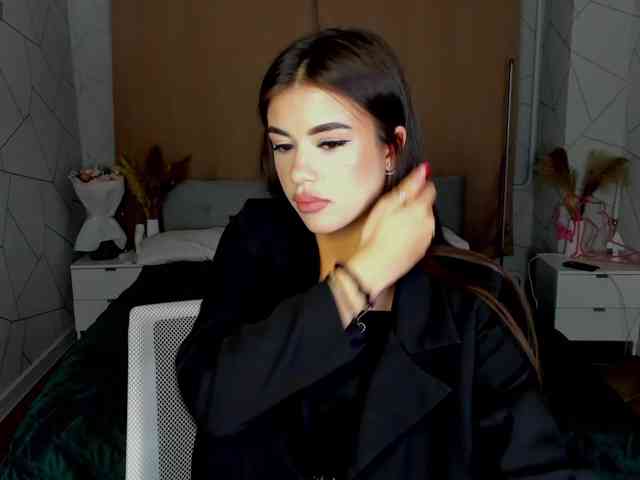 Alisha-Blakee webcam