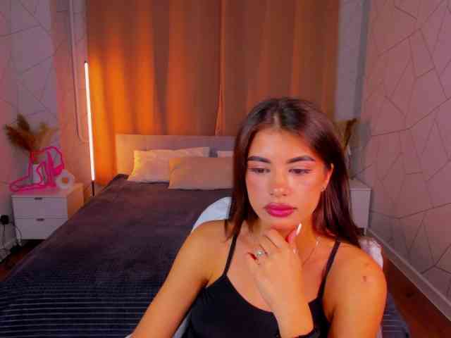 Alisha-Blakee webcam