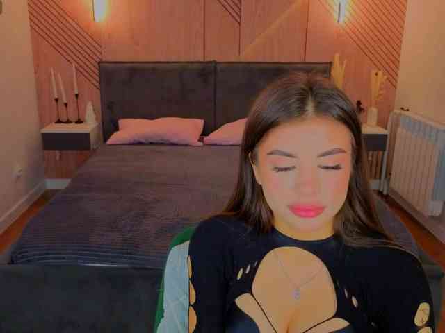 Alisha-Blakee webcam