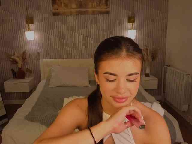 Alisha-Blakee webcam