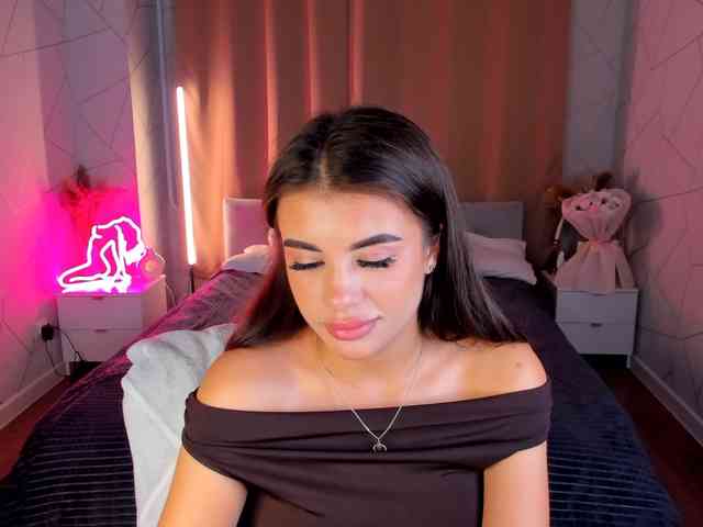 Alisha-Blakee webcam