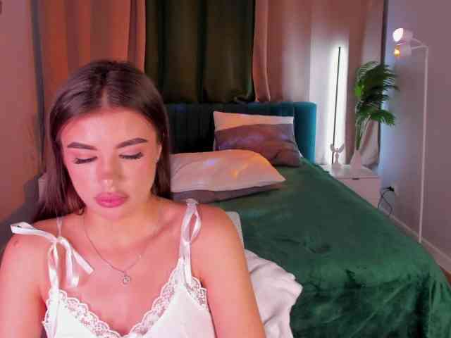 Alisha-Blakee webcam