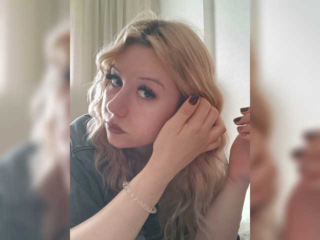 Elise-Sauvage preview