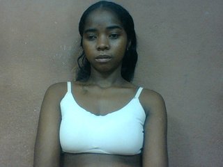 Luciah1's Live Webcam