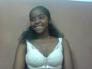 Luciah1's Live Webcam