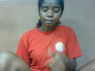 Luciah1's Live Webcam