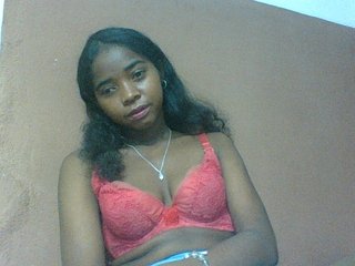 Luciah1's Live Webcam