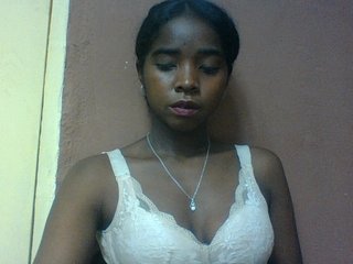 Luciah1's Live Webcam