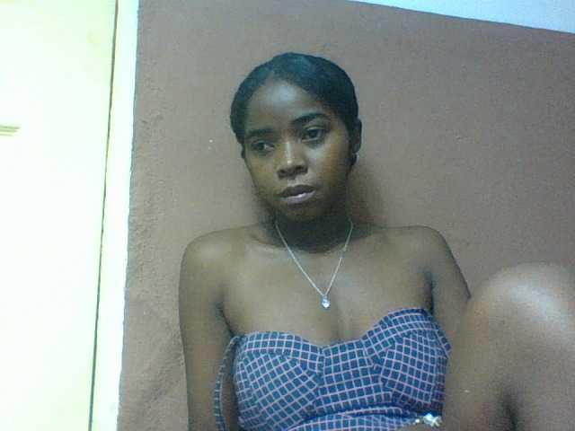 Luciah1 live webcam show