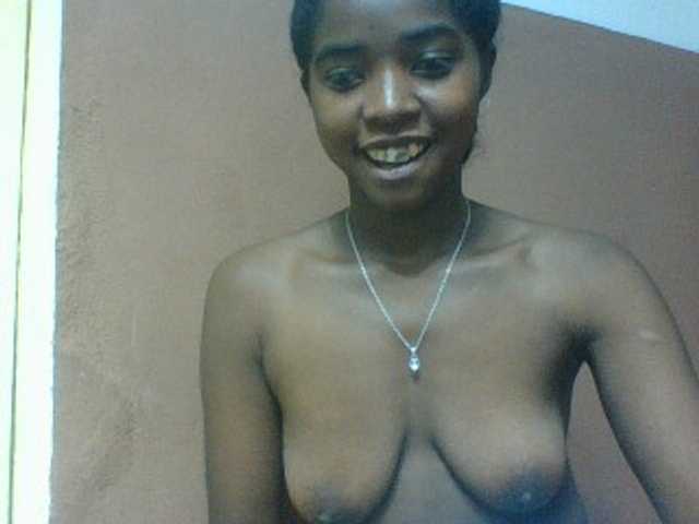 Luciah1 live webcam show