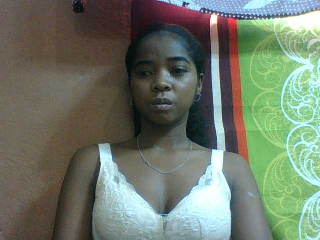 Luciah1 live cam on BongaCams