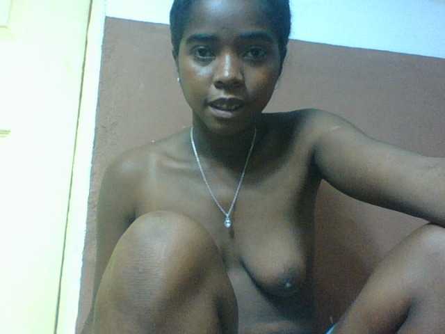 Luciah1 live webcam show