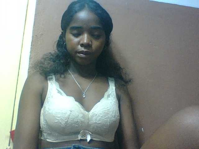 Luciah1 live cam on BongaCams