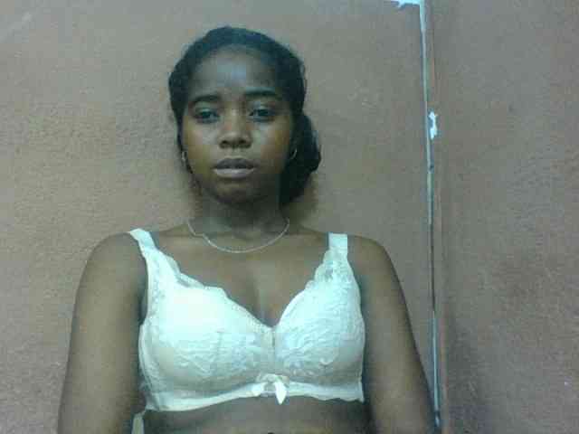Luciah1 webcam