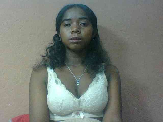 Luciah1 webcam