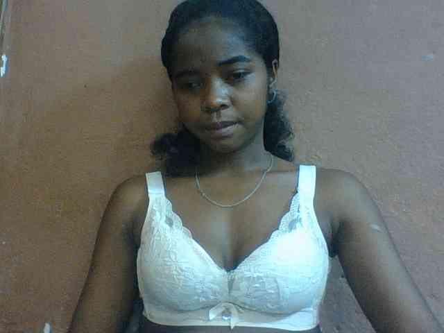 Luciah1 webcam