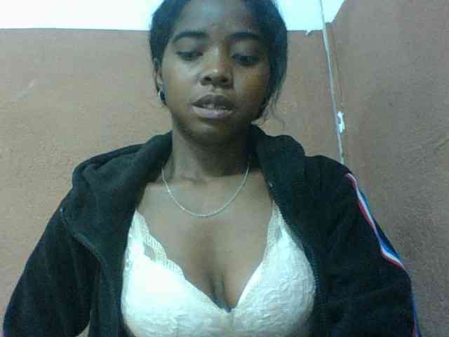 Luciah1 webcam