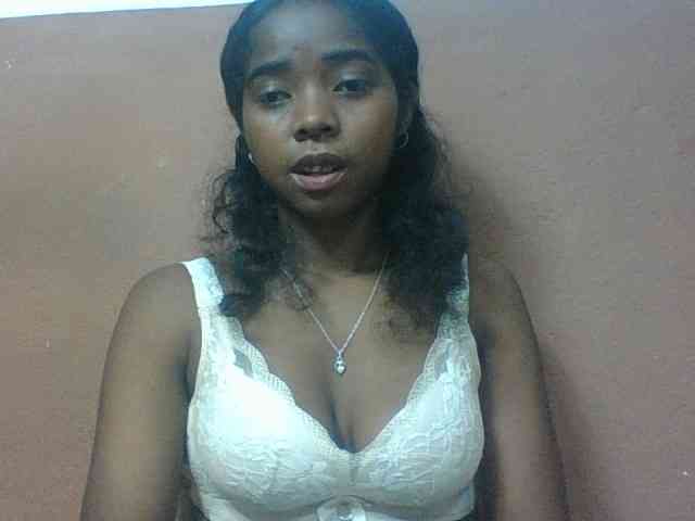 Luciah1 webcam