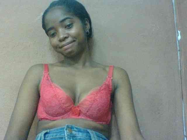 Luciah1 webcam