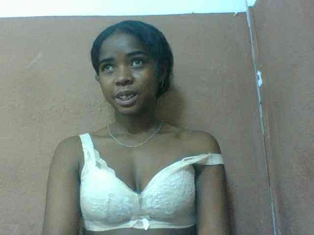 Luciah1 webcam