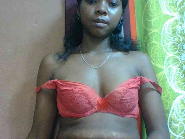 Luciah1 webcam