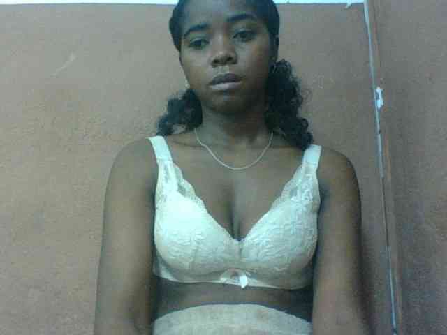 Luciah1 webcam