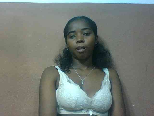 Luciah1 webcam