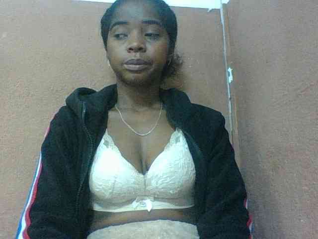 Luciah1 webcam