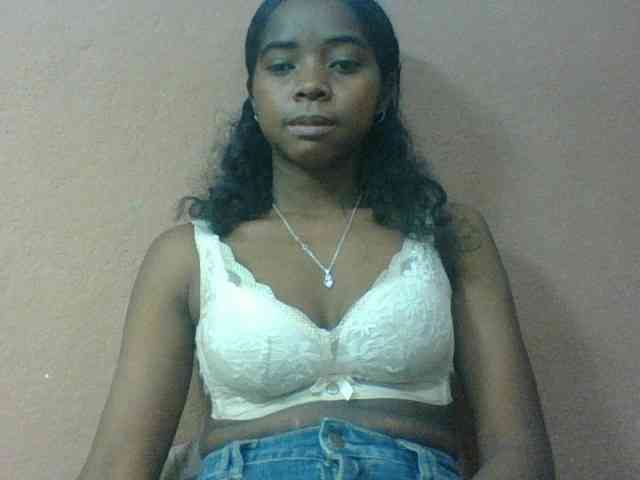 Luciah1 webcam