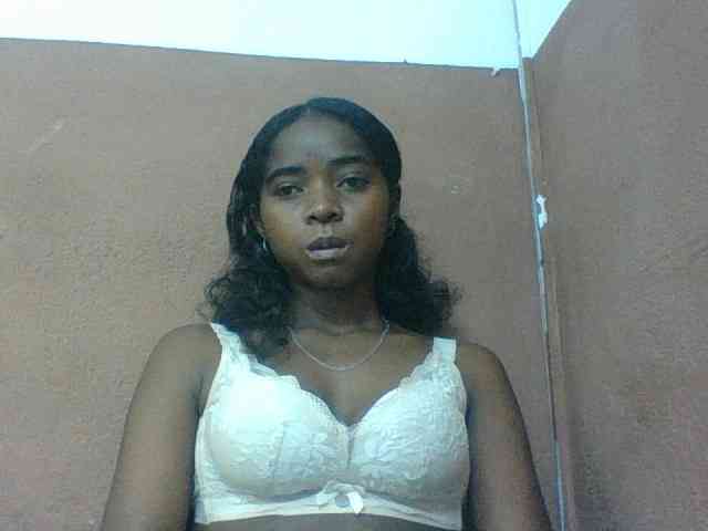 Luciah1 webcam