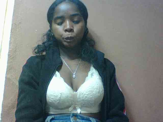 Luciah1 Live Webcam on BongaCams