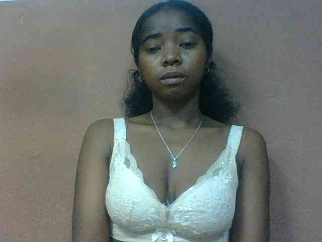 Luciah1 webcam