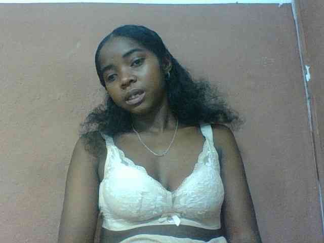 Luciah1 webcam
