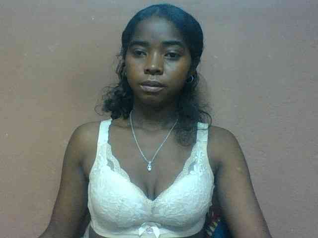 Luciah1 webcam
