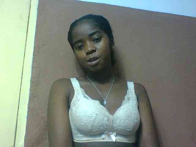 Luciah1 webcam