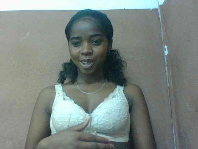 Luciah1 webcam