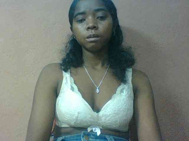 Model: Luciah1