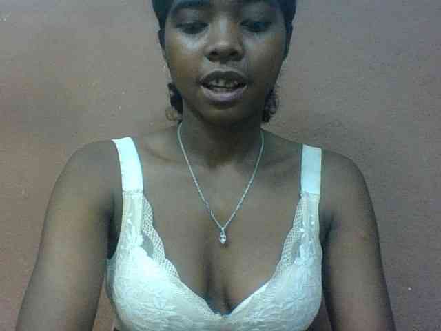 Luciah1 webcam