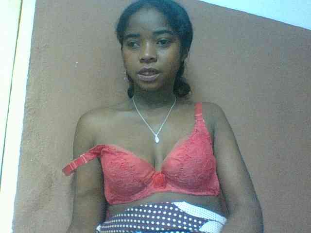 Luciah1 webcam