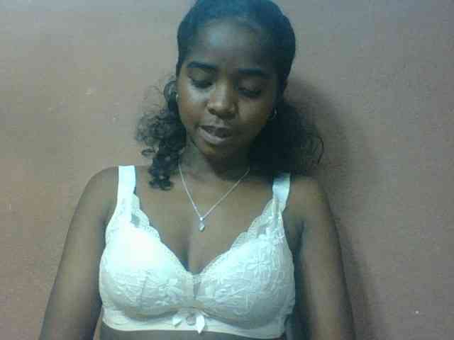 Luciah1 webcam