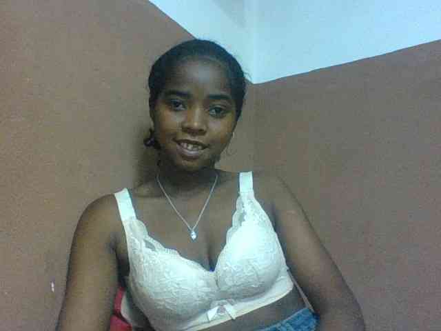 Luciah1 webcam