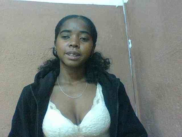Luciah1 webcam