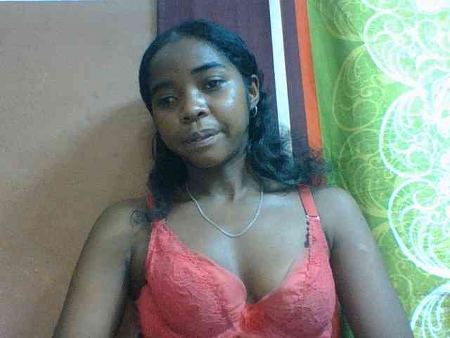 Luciah1 webcam