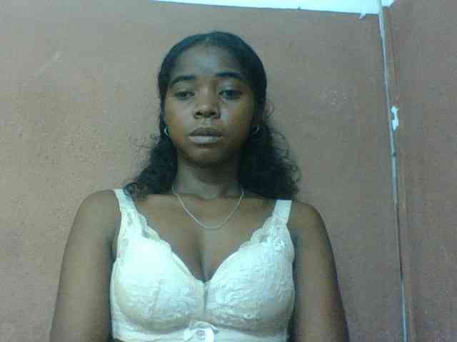 Luciah1 webcam