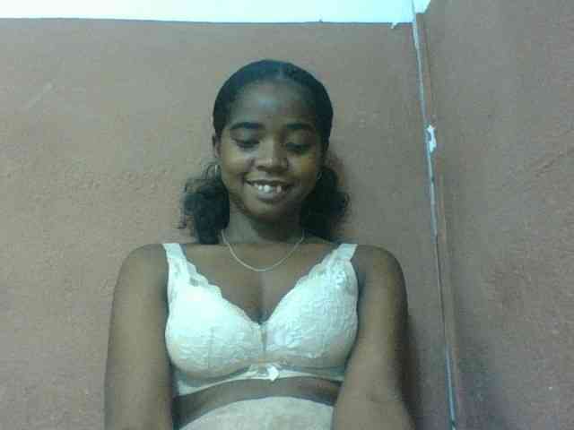 Luciah1 webcam